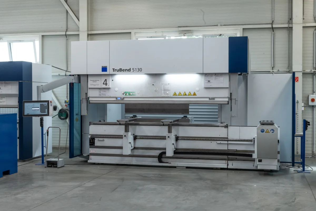 CNC élhajlítás — 2